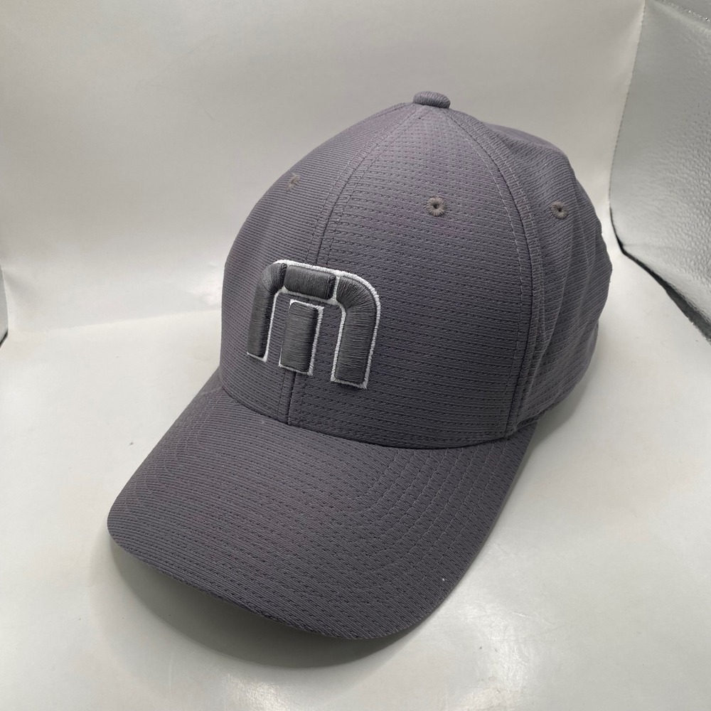 TravisMathew B-Bahamas Flexfit Golf Hat Mens L-XL Grey Textured Mesh Logo Cap